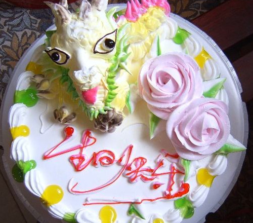 欲钱买蛋糕打一生肖、友爱作答落实解释