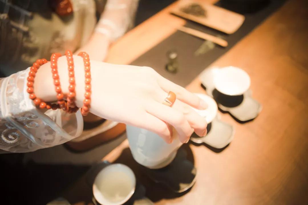 栖乌打一生肖，智慧与坚韧的象征—龙