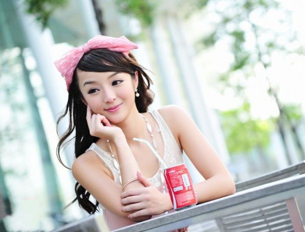 野性美女打一生肖、背后的智慧与哲理