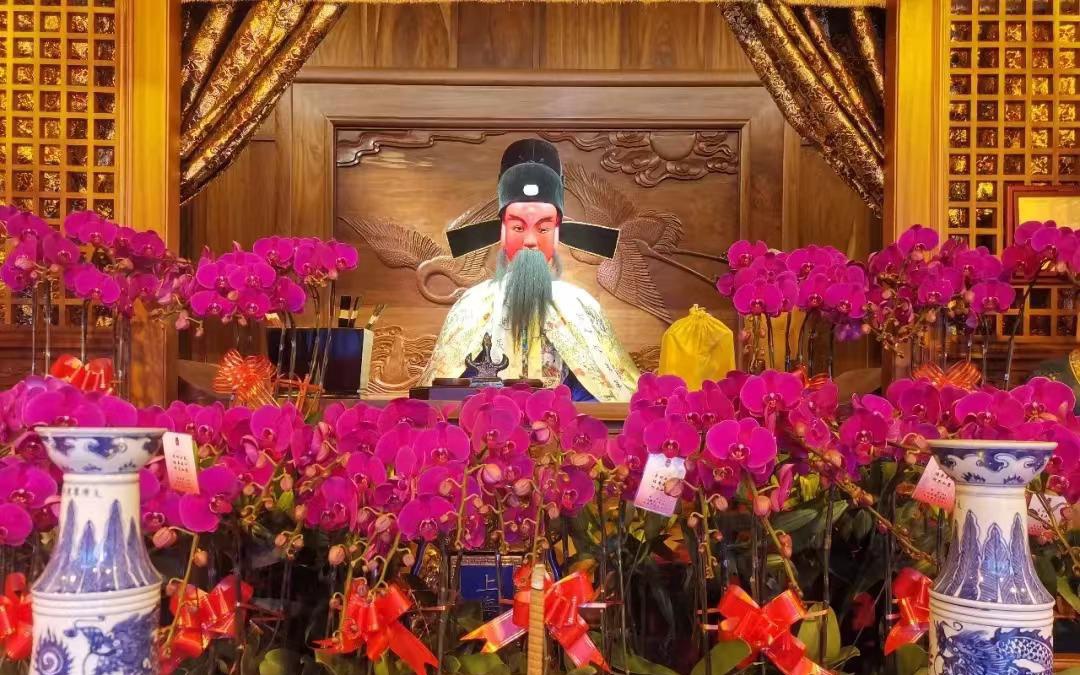 城隍爷打一生肖、一场科技与神秘交织的数字仪式