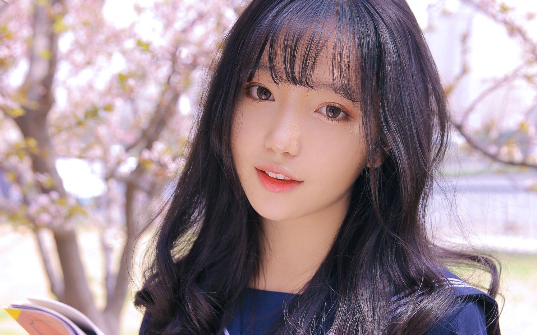 囿于成见打一生肖、佩服作答落实解释