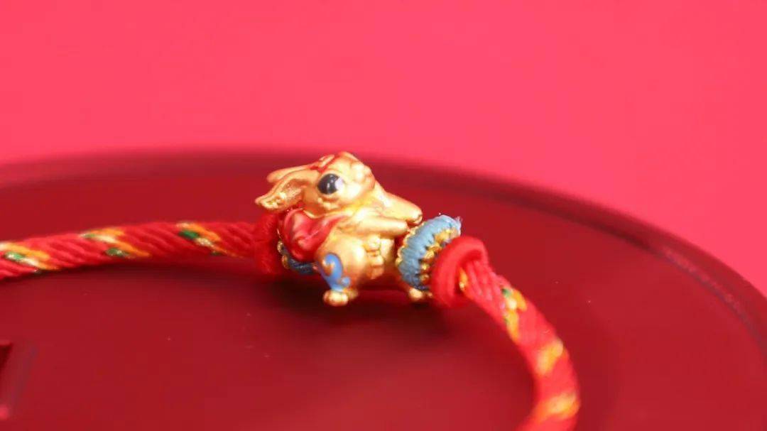 铃铛打一生肖、热议解释落实