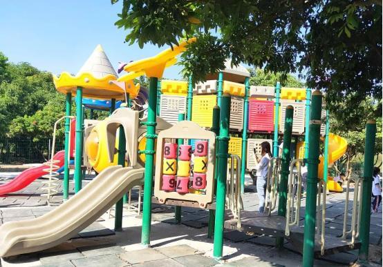 守护与佩服，生肖之鼠的独特魅力