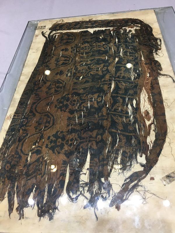 生栋覆屋打一生肖、通用解释落实